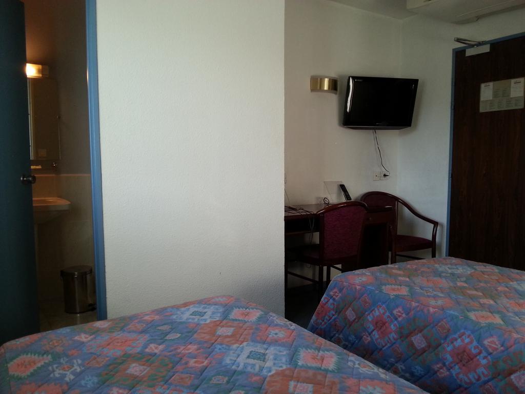 Le Chateaubriand Hotel